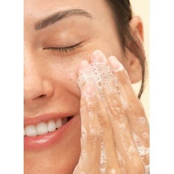  Dziļi attīrošs sejas skrubis GLOW CLEANSE Biovène