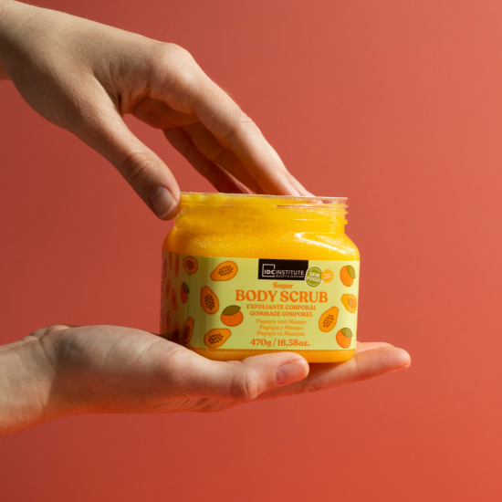 Cukura skrubis ķermenim ar papaju un mango 